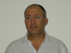 יורם שולטהייס, מנכ"ל HRus