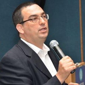 בועז נחמד