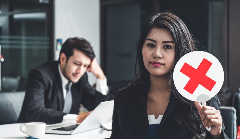 המלצות לא כנות ממעסיקים קודמים