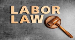 באילו תנאים מותר להוציא עובד לחל"ת ומתי זה יחשב לפיטורים או הרעת תנאים