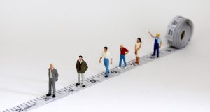 למה התואר האקדמי מאבד את הבכורה בהערכת מועמדים בישראל