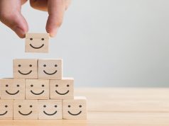 איך לתכנן נכון אסטרטגיה ליצירת חווית עובד חיובית