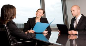 3 דרכים ליצירת חווית מועמד מצוינת חווית מועמד מצוינת