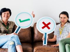 לעודד את העובדים לשאול ולאתגר את המנהל או לדרוש נאמנות וצייתנות עיוורת