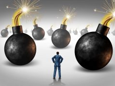 רגע לפני הפיצוץ