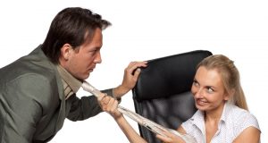 הדרכים המוזרות ביותר בהן מועמדים ניסו להבליט את עצמם