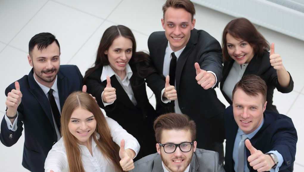 עובדים מרוצים מהמנכל