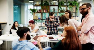 3 חברות שמערבות את העובדים הקיימים בתהליכי הגיוס עובדים משתלבים בתהליכי גיוס