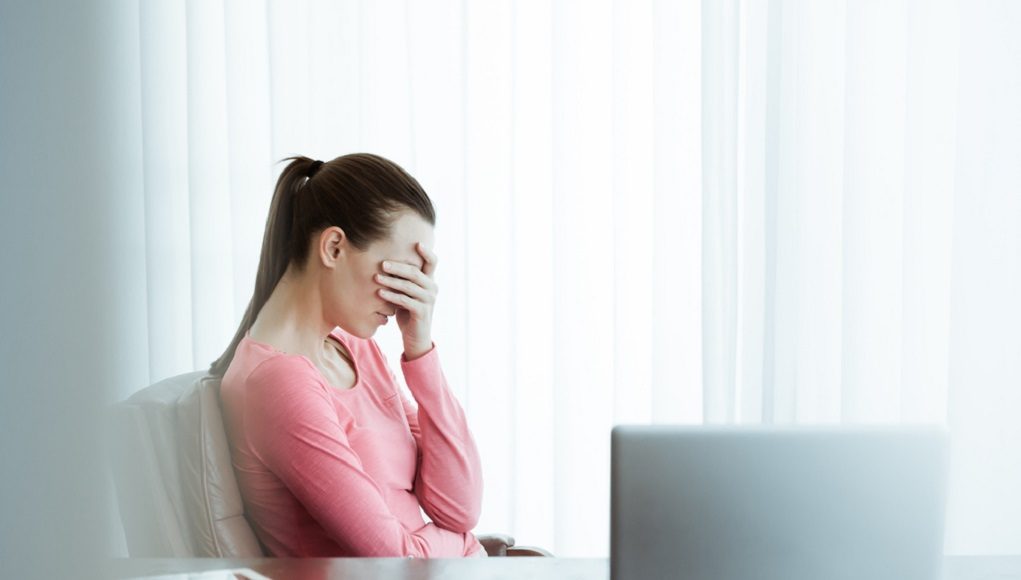 עובדת לא מרוצה 1