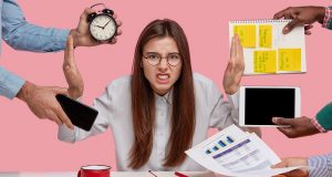 3 שינויים קריטיים שנדרשים כדי להימנע מניצול לרעה של עובדים מצטיינים