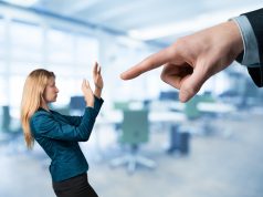 דיקטטורה ניהולית מכשילה: 4 הבדלים בין מנהיג מוכשר למנהל כושל