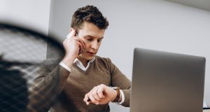 3 גורמים מרכזיים להפחתת מספר שעות העבודה ע"י העובדים