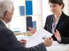 דחיית עובדים מבוגרים